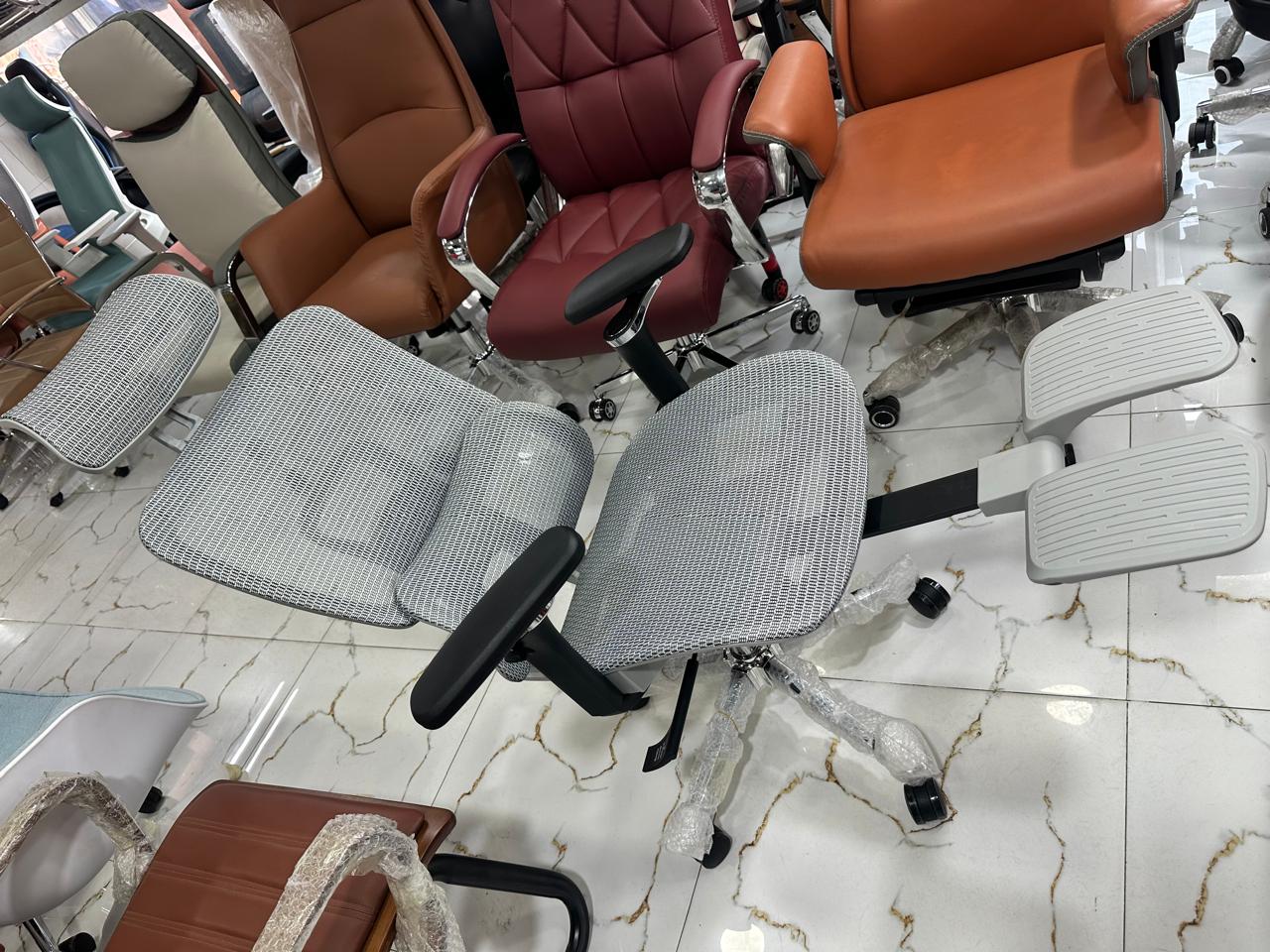 Ergonomic Chair CT-202 - Image 3