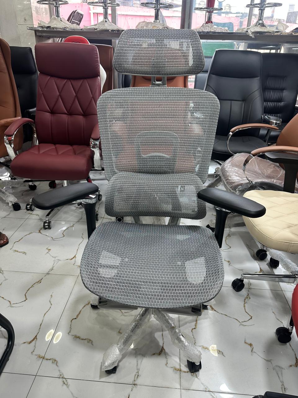 Ergonomic Chair CT-202 - Image 4